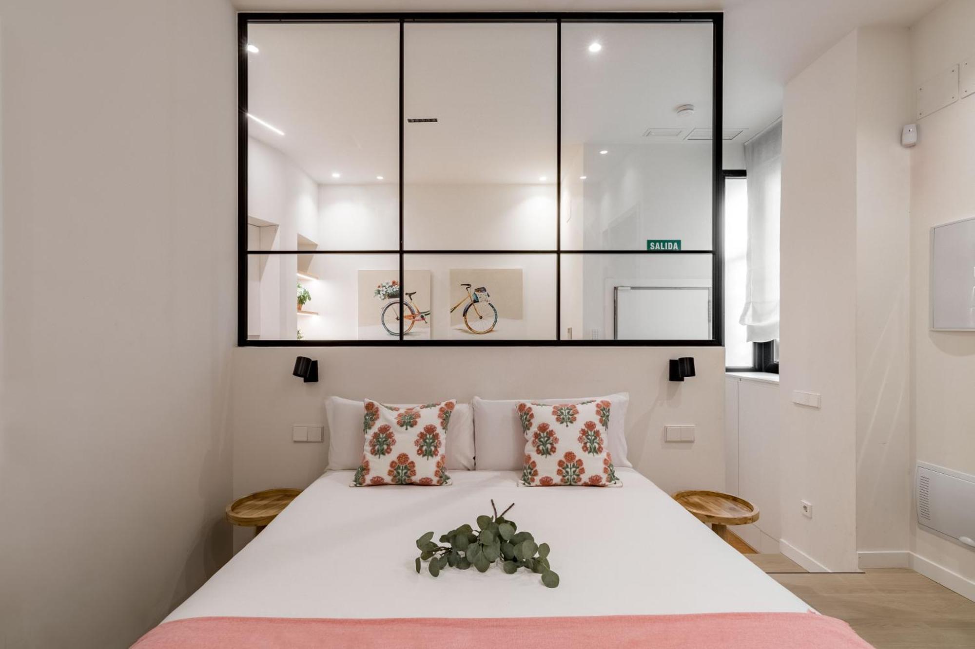 Charming La Almudena Apartamento *